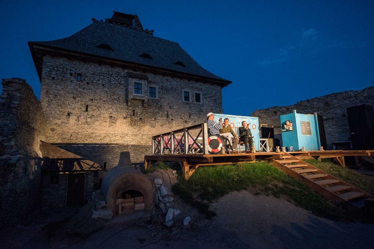 Hostel Kasperske Hory Bagian luar foto