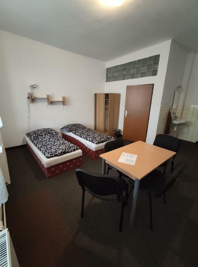 Hostel Kasperske Hory Bagian luar foto