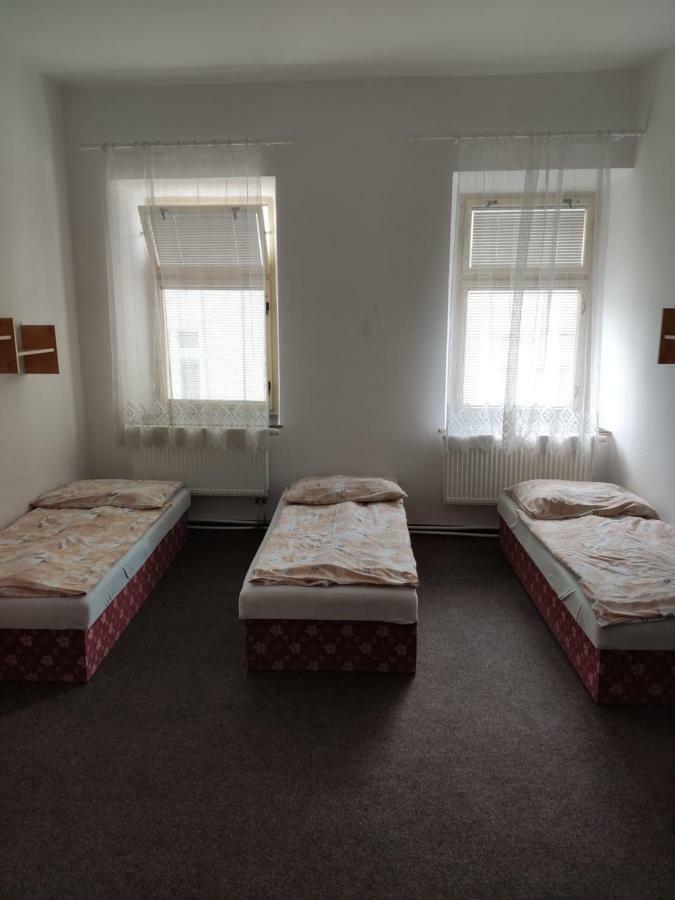 Hostel Kasperske Hory Bagian luar foto