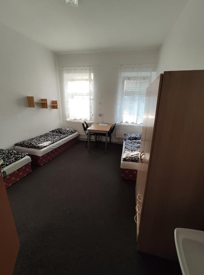 Hostel Kasperske Hory Bagian luar foto